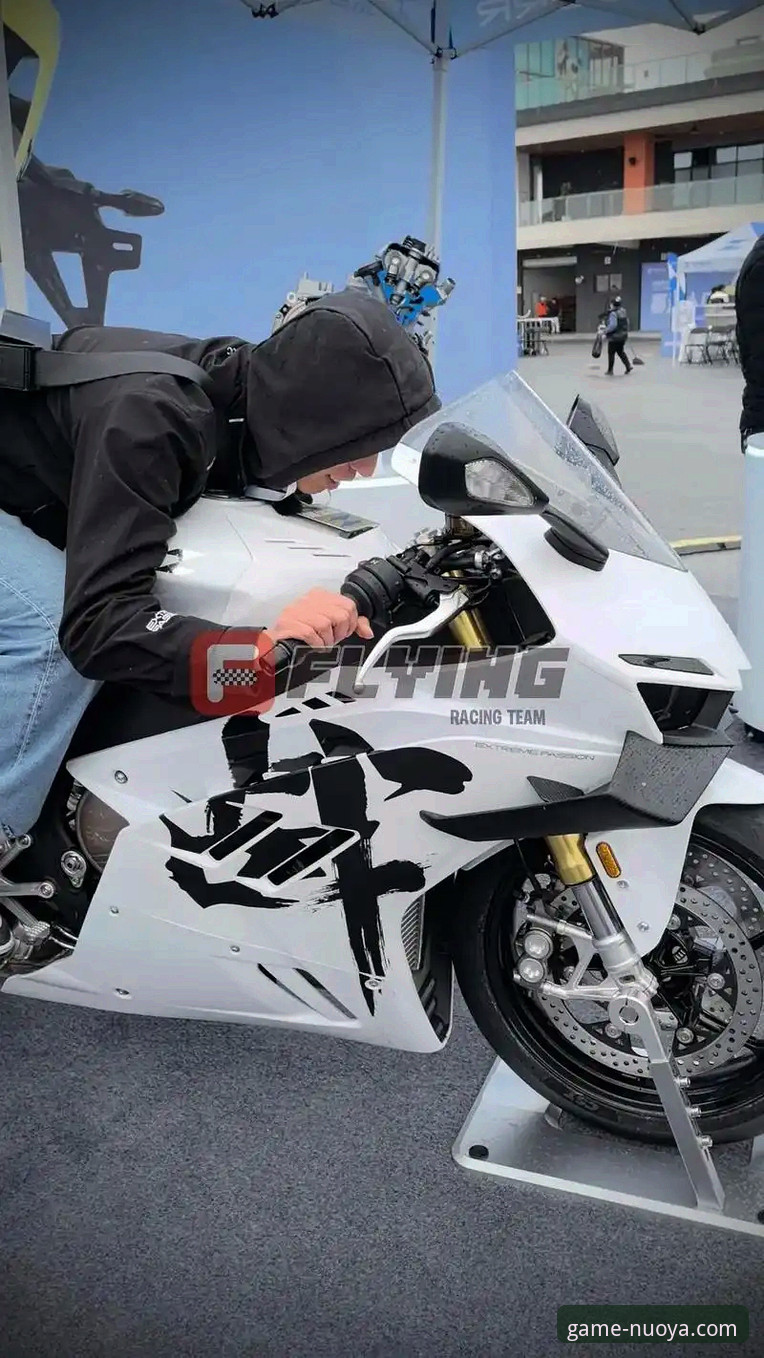 张雪机车车队在匈牙利站上演惊天逆转，诺亚体育官网如何带你体验赛事的极致魅力？